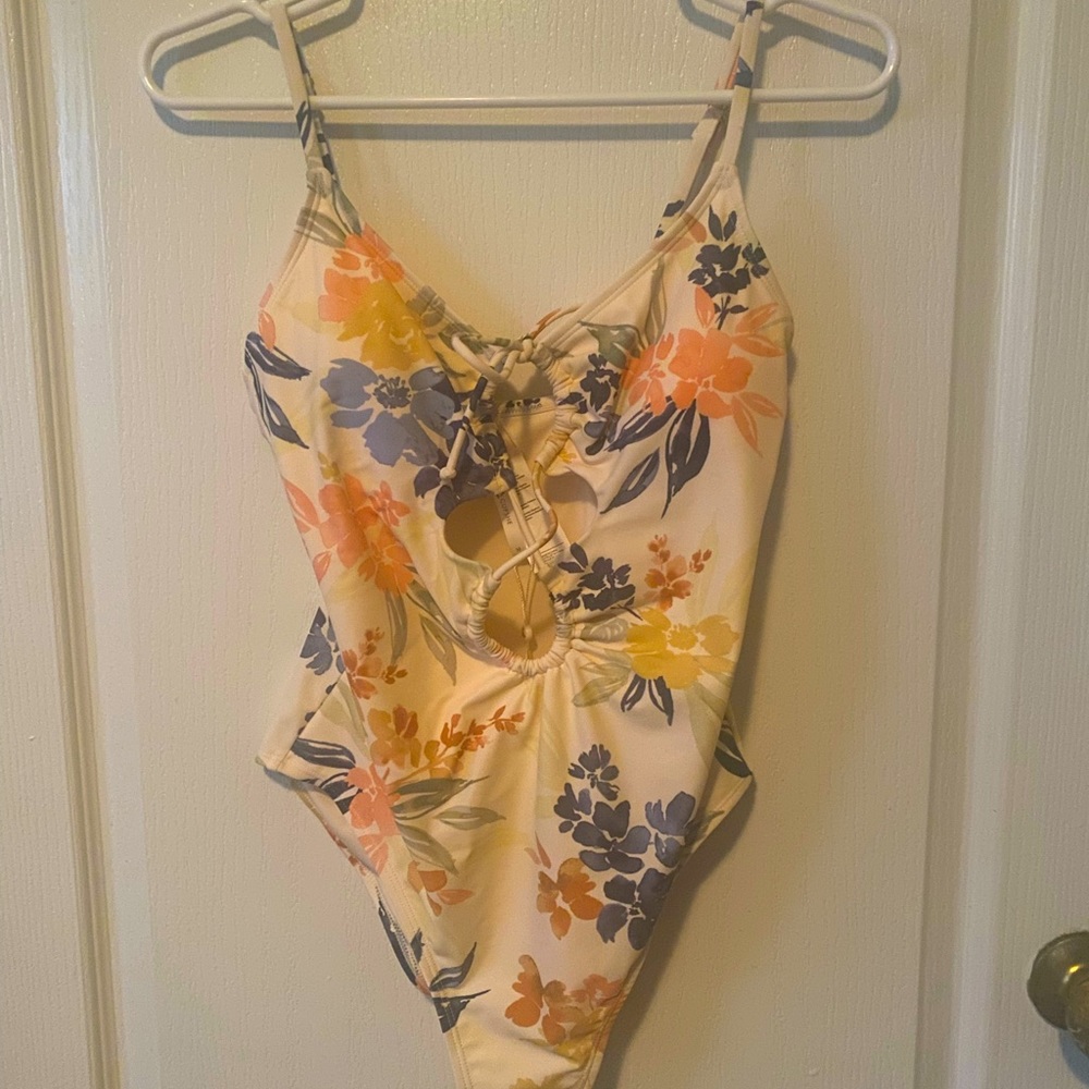 Cupshe floral one piece bathing suit with tie front size M